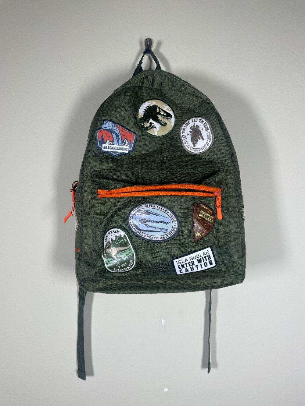 Universal Studios Exclusive Jurassic Park World into the Wild Patches Backpack!